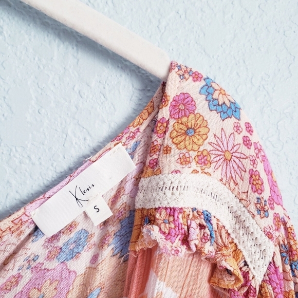 Klesis Bohemian Floral Mixed Media Romper - Picture 6 of 10